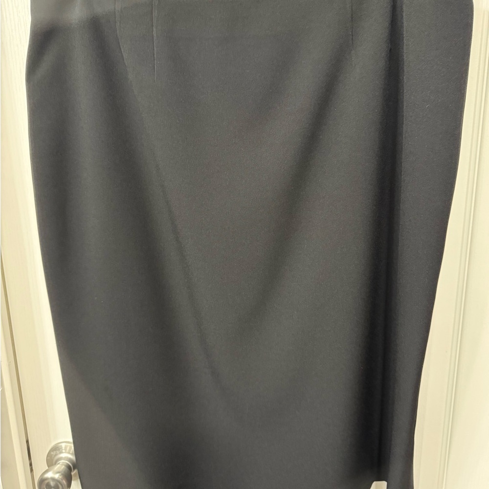 Kasper Classic Black Pencil Skirt